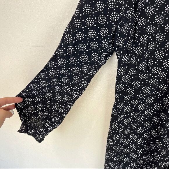Equipment Black Silk Star Print Mini Dress Size 0 - Picture 4 of 7